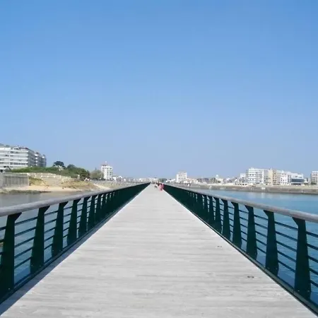 Rue Bargeouri Cote Rocheuse Appt T2 Face Mer 아파트